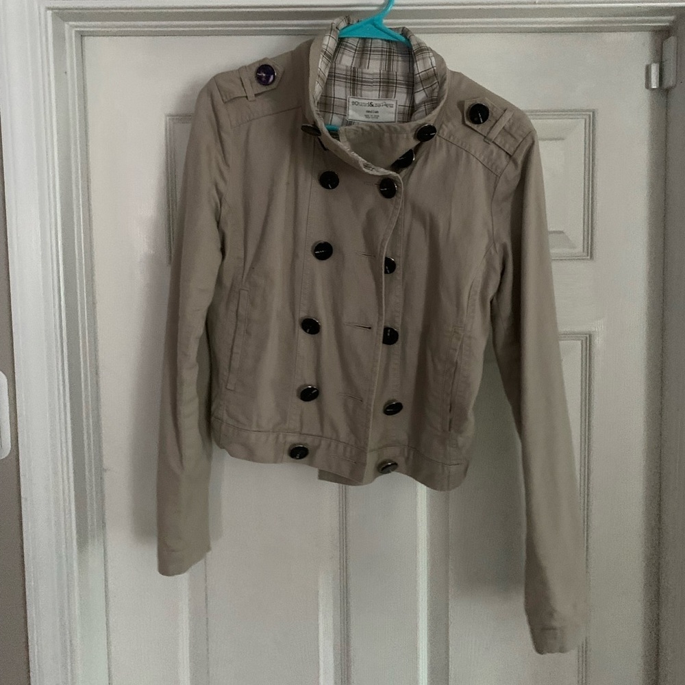 Tan bomber jacket button up. Size medium